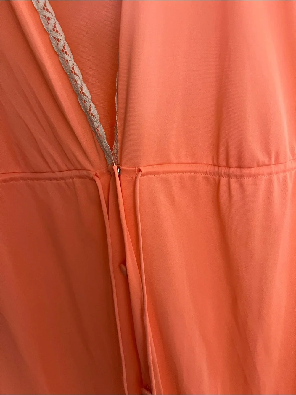 Vintage Vanity Fair Peach/Coral Peignoir Robe/Housecoat with Lace Trim